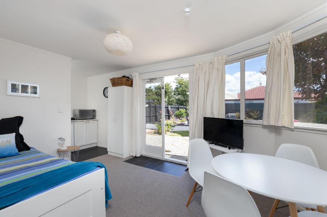 Pool House - One Bedroom Self Contained Unit Motueka Exteriér fotografie